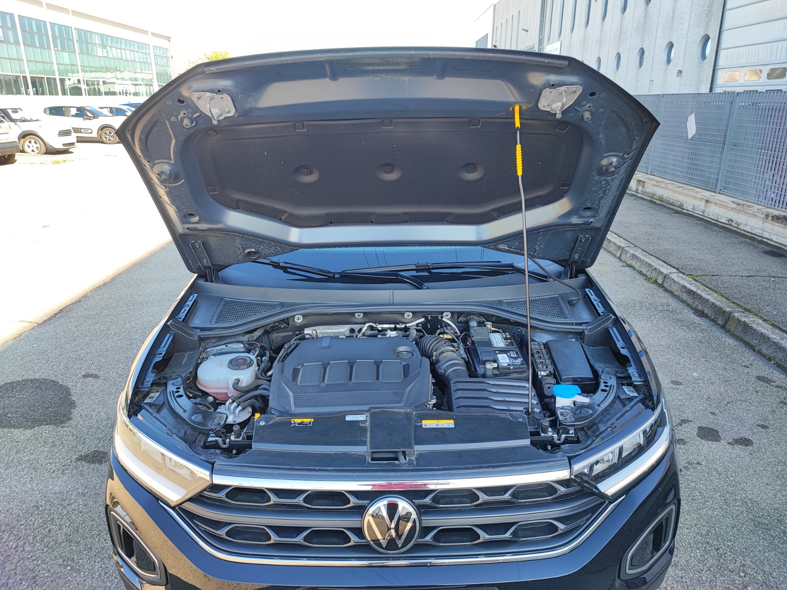 29 - Volkswagen T-Roc 2.0 tdi scr 115cv style