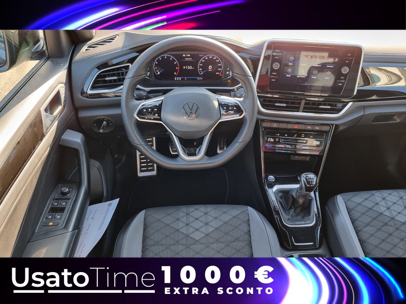 7 - Volkswagen T-Roc 1.0 tsi 110cv r line