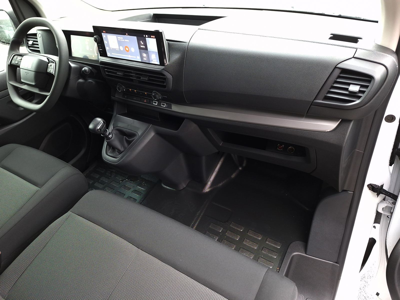 9 - Fiat Professional Scudo Serie 3 Van M 1.5Diesel 120 Cv Manuale