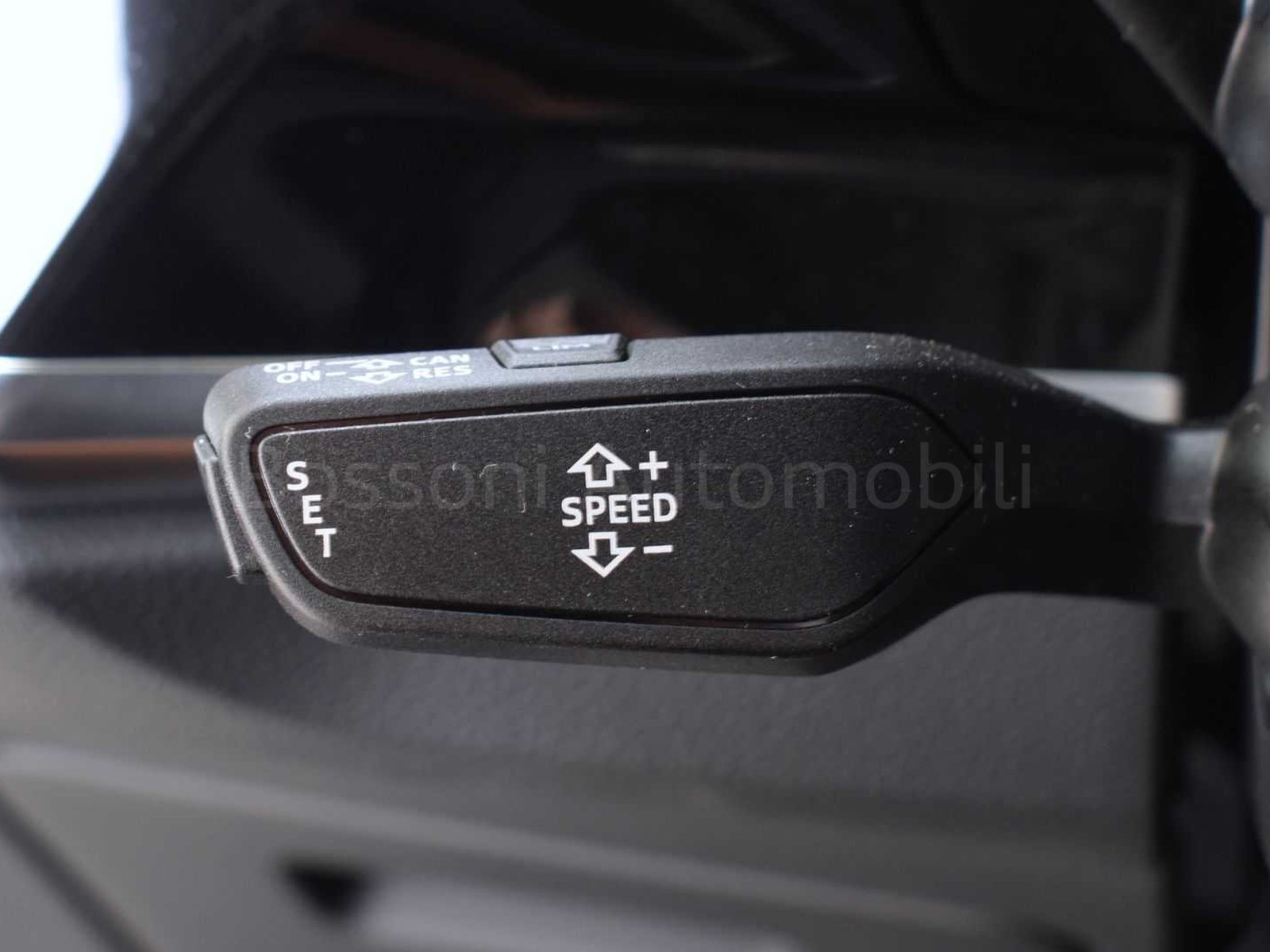 23 - Audi Q3 45 1.4 tfsi e s line edition s tronic