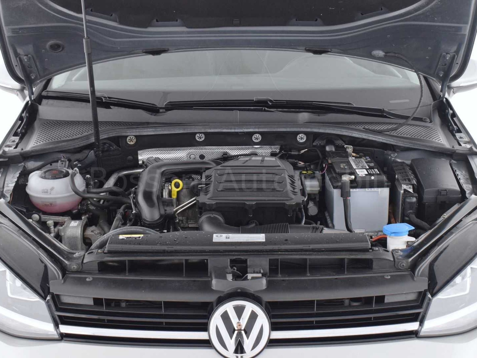 12 - Volkswagen Golf 5 porte 1.0 tsi bluemotion 115cv business