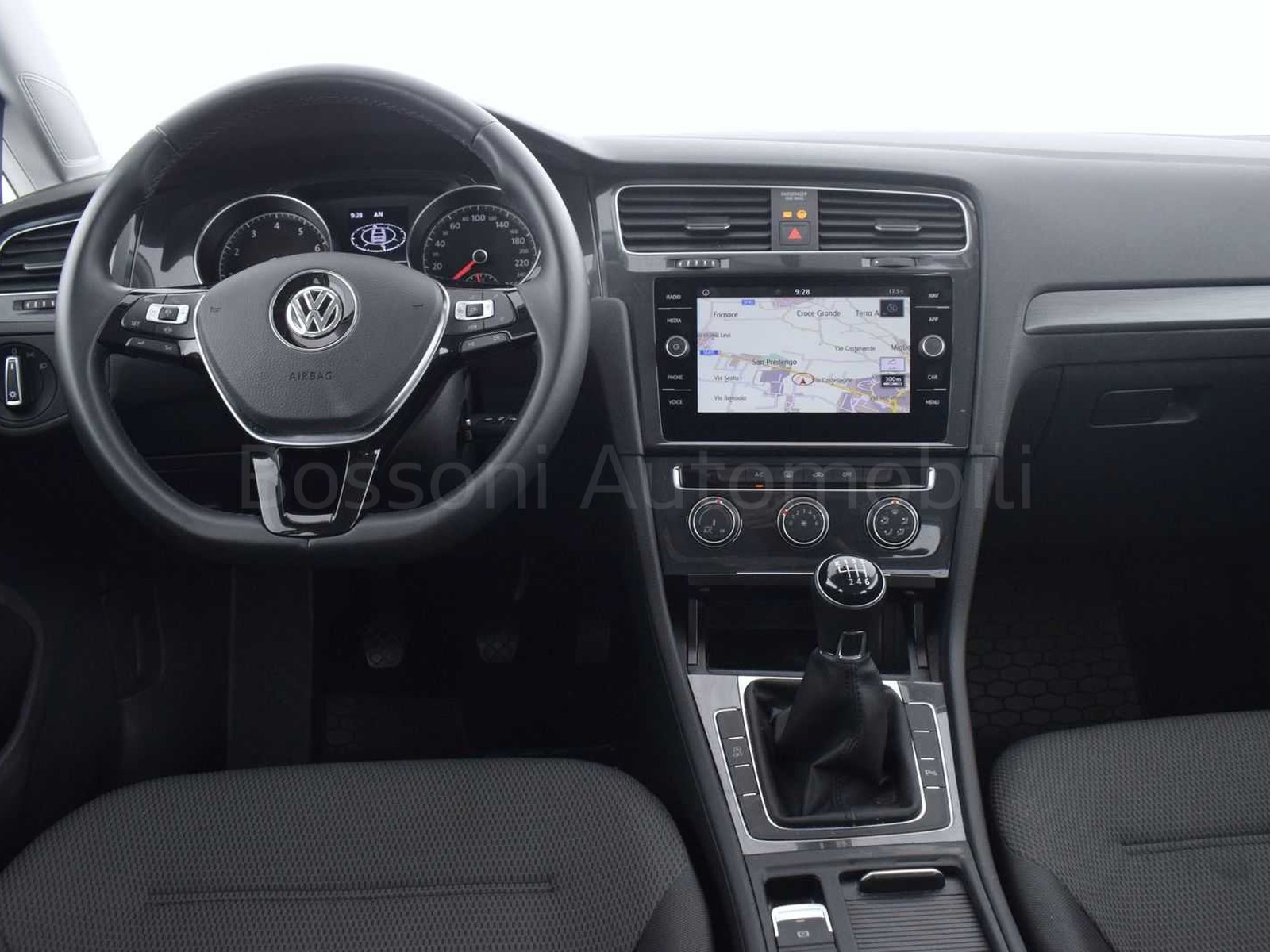 8 - Volkswagen Golf 5 porte 1.0 tsi bluemotion 115cv business
