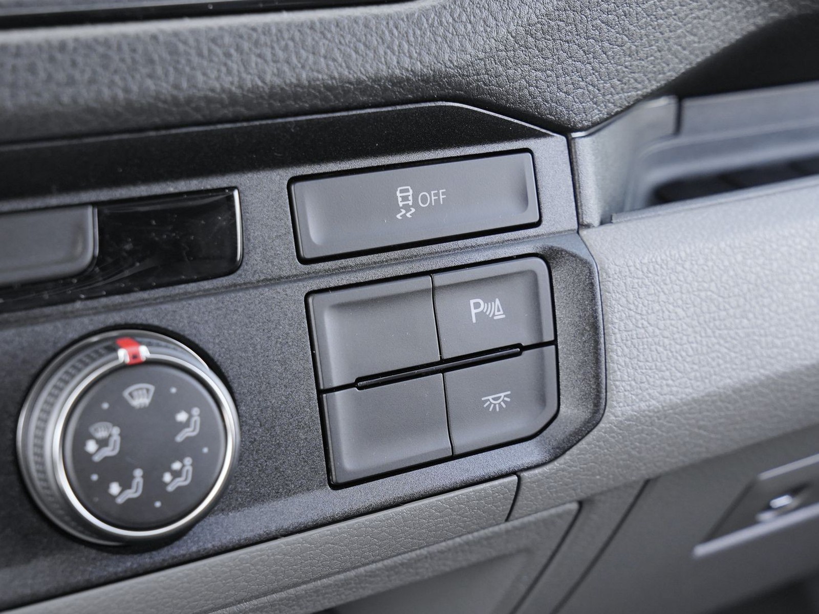 22 - Volkswagen VIC Crafter 30 2.0 tdi 140cv l3h3 business