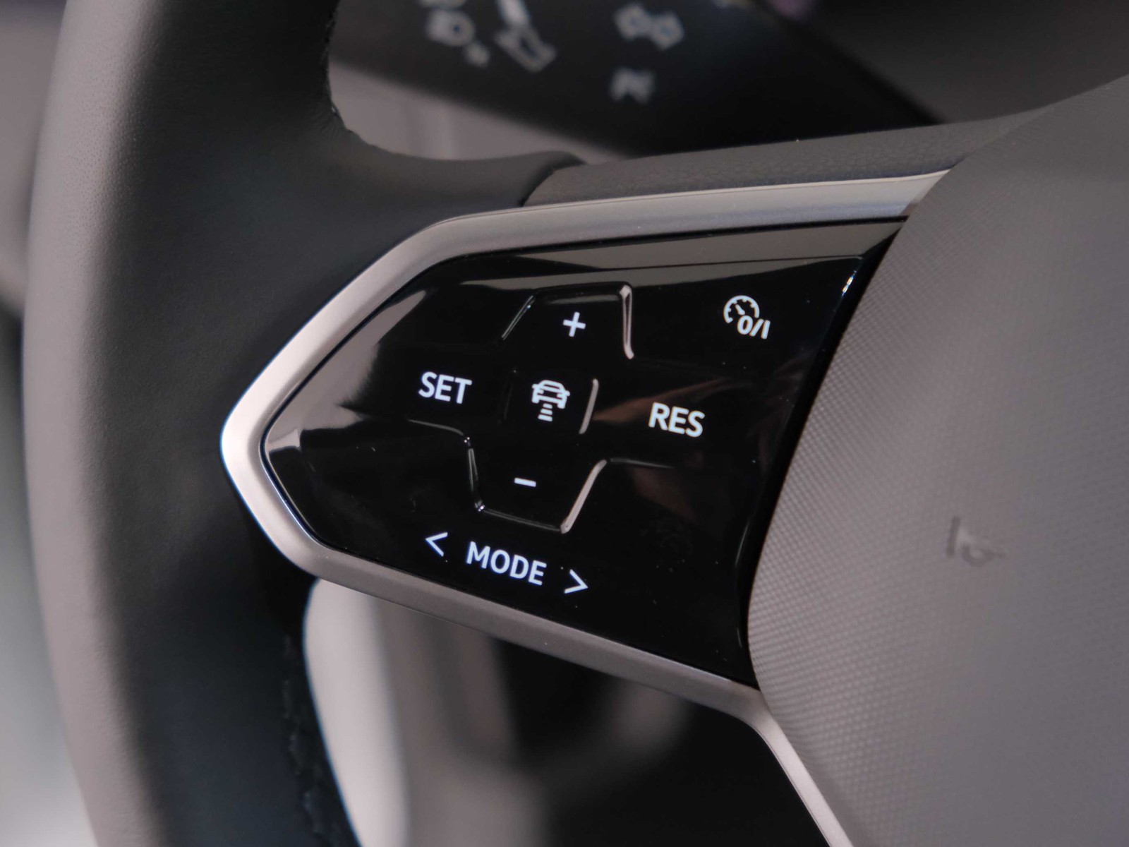 22 - Volkswagen ID.4 77 kwh pro performance