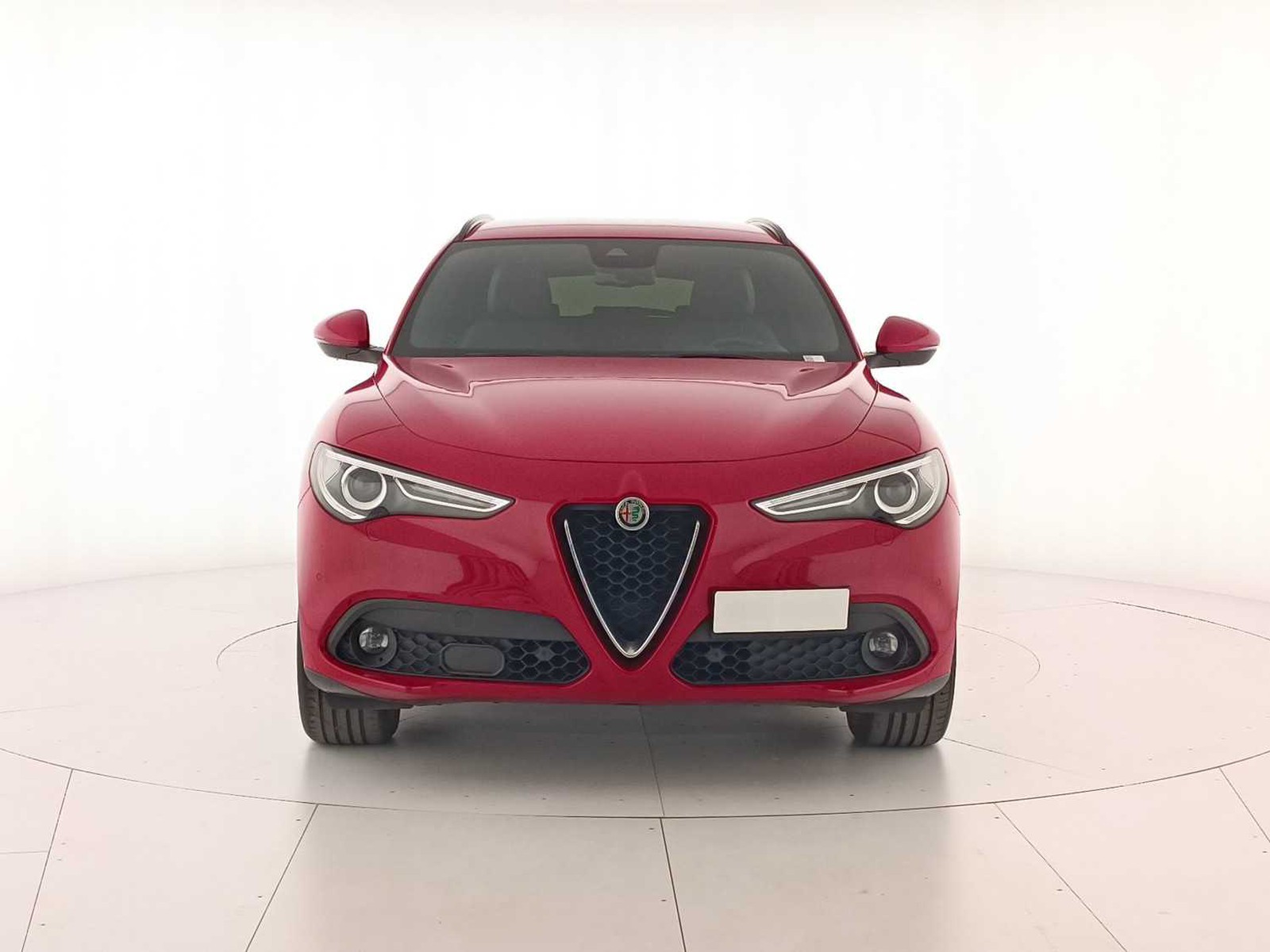 2 - Alfa Romeo Stelvio 2.2 turbo 210cv ti q4 at8