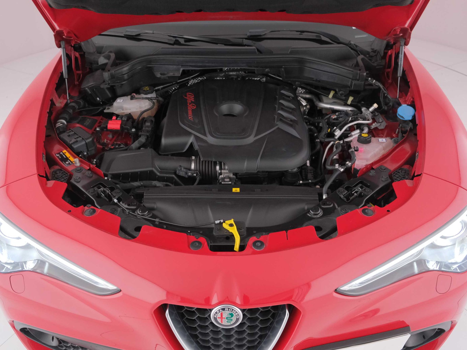 11 - Alfa Romeo Stelvio 2.2 turbo 210cv veloce ti q4 at8