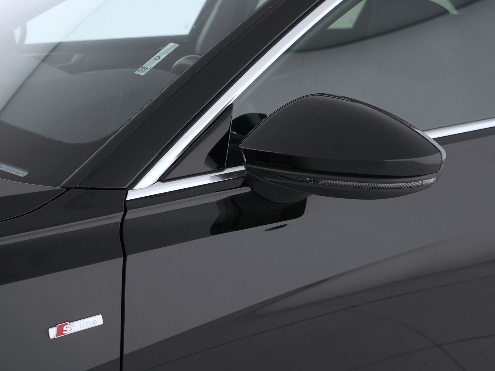 38 - Audi A6 avant 40 2.0 tdi mhev 12v s line edition quattro ultra s tronic