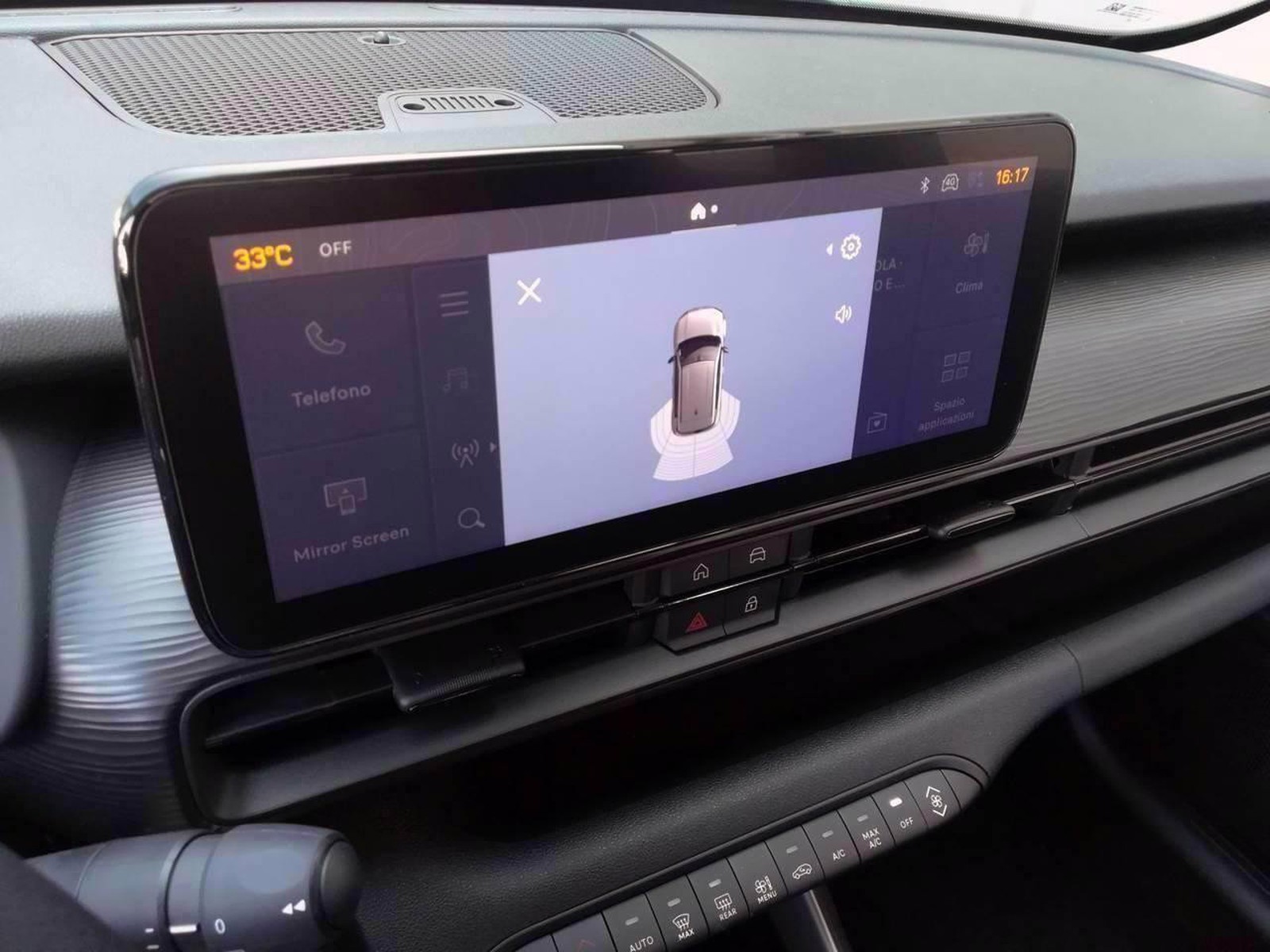 12 - Jeep Avenger 1.2 turbo 100cv altitude fwd