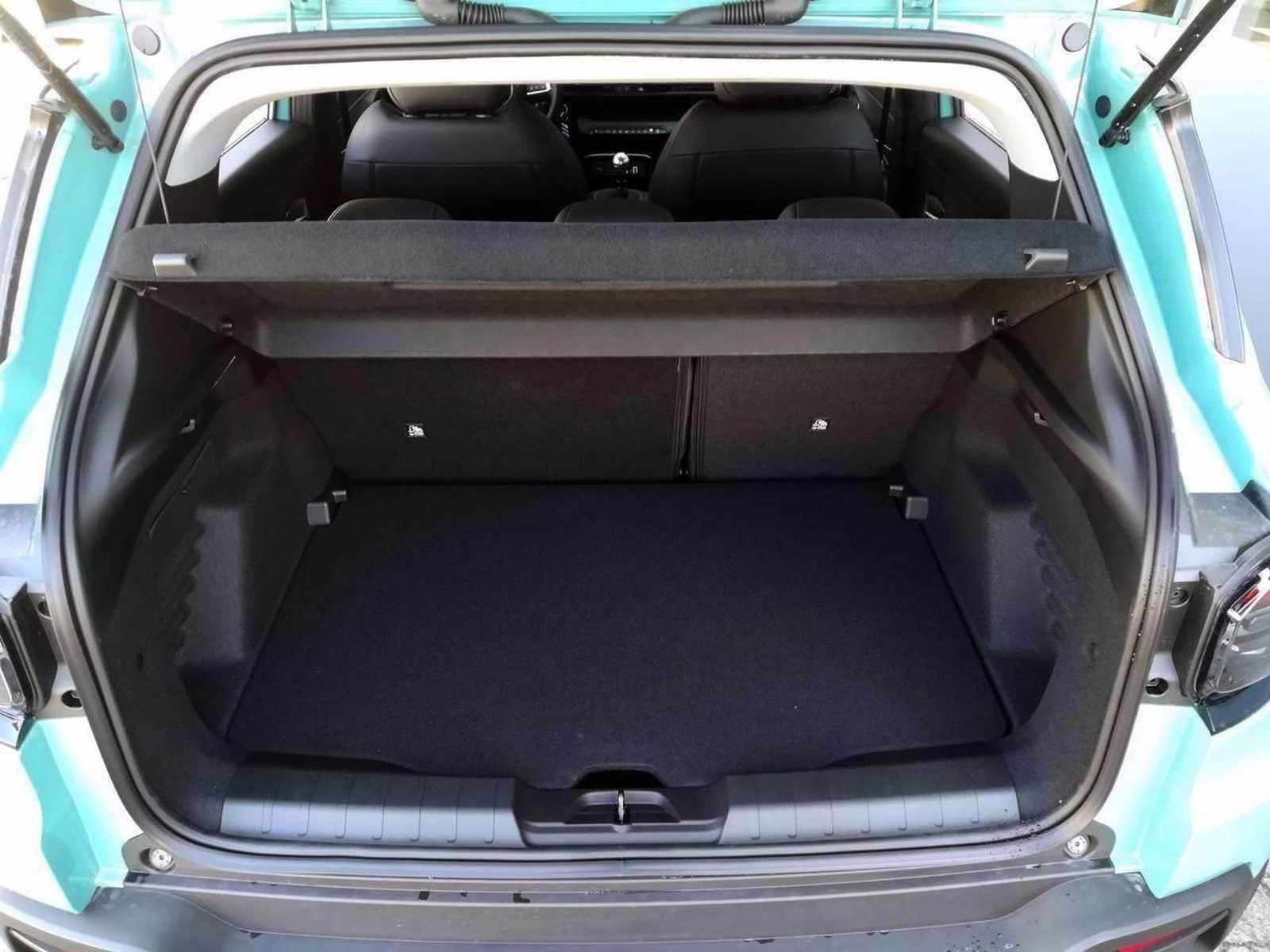 18 - Jeep Avenger 1.2 turbo 100cv altitude fwd