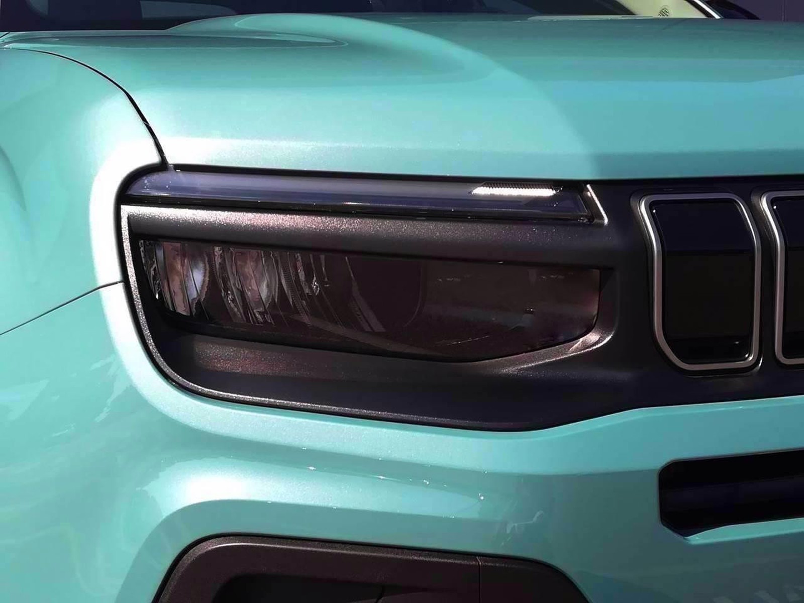 21 - Jeep Avenger 1.2 turbo 100cv altitude fwd