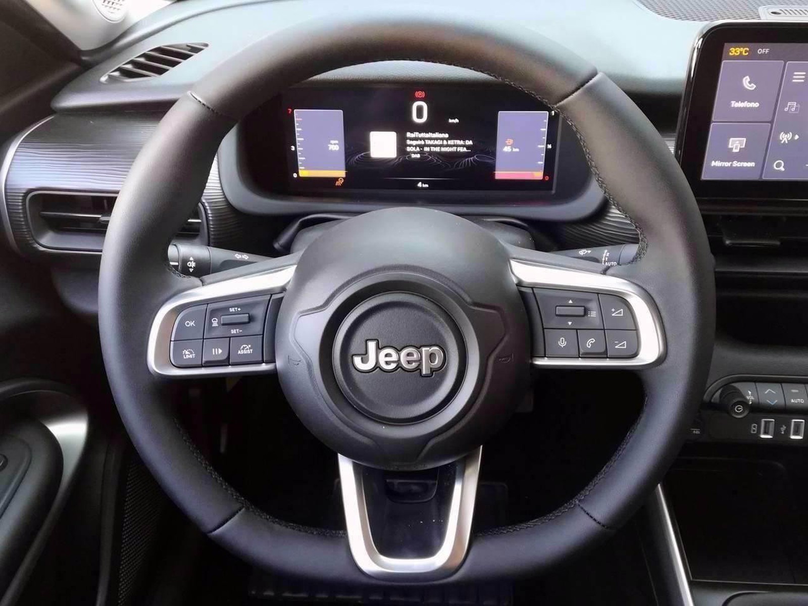 8 - Jeep Avenger 1.2 turbo 100cv altitude fwd