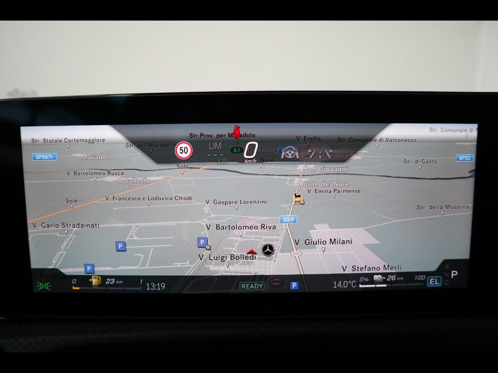 17 - Mercedes Classe A 250 e plug-in-hybrid amg line advanced plus speedshift dct amg 8g