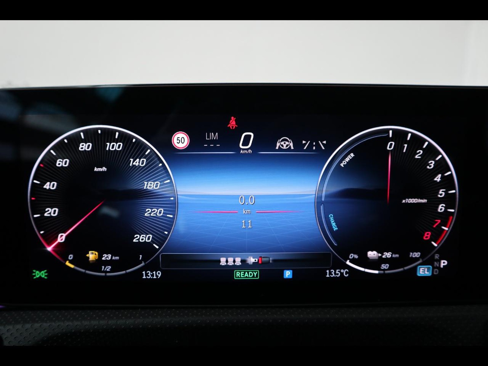 9 - Mercedes Classe A 250 e plug-in-hybrid amg line advanced plus speedshift dct amg 8g