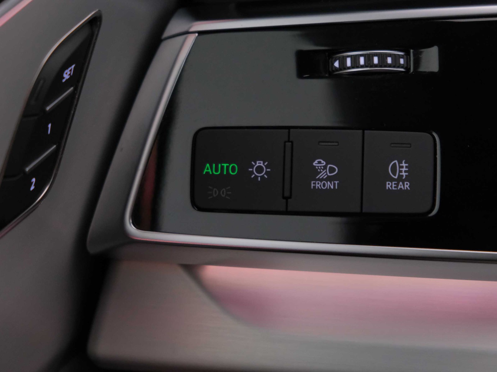 11 - Audi Q8 55 3.0 v6 tfsi e sport quattro tiptronic