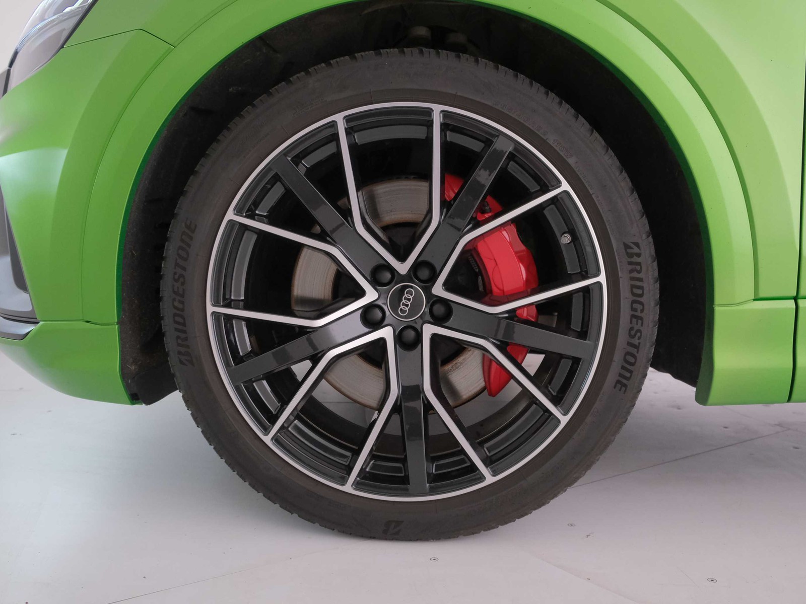 12 - Audi Q8 55 3.0 v6 tfsi e sport quattro tiptronic