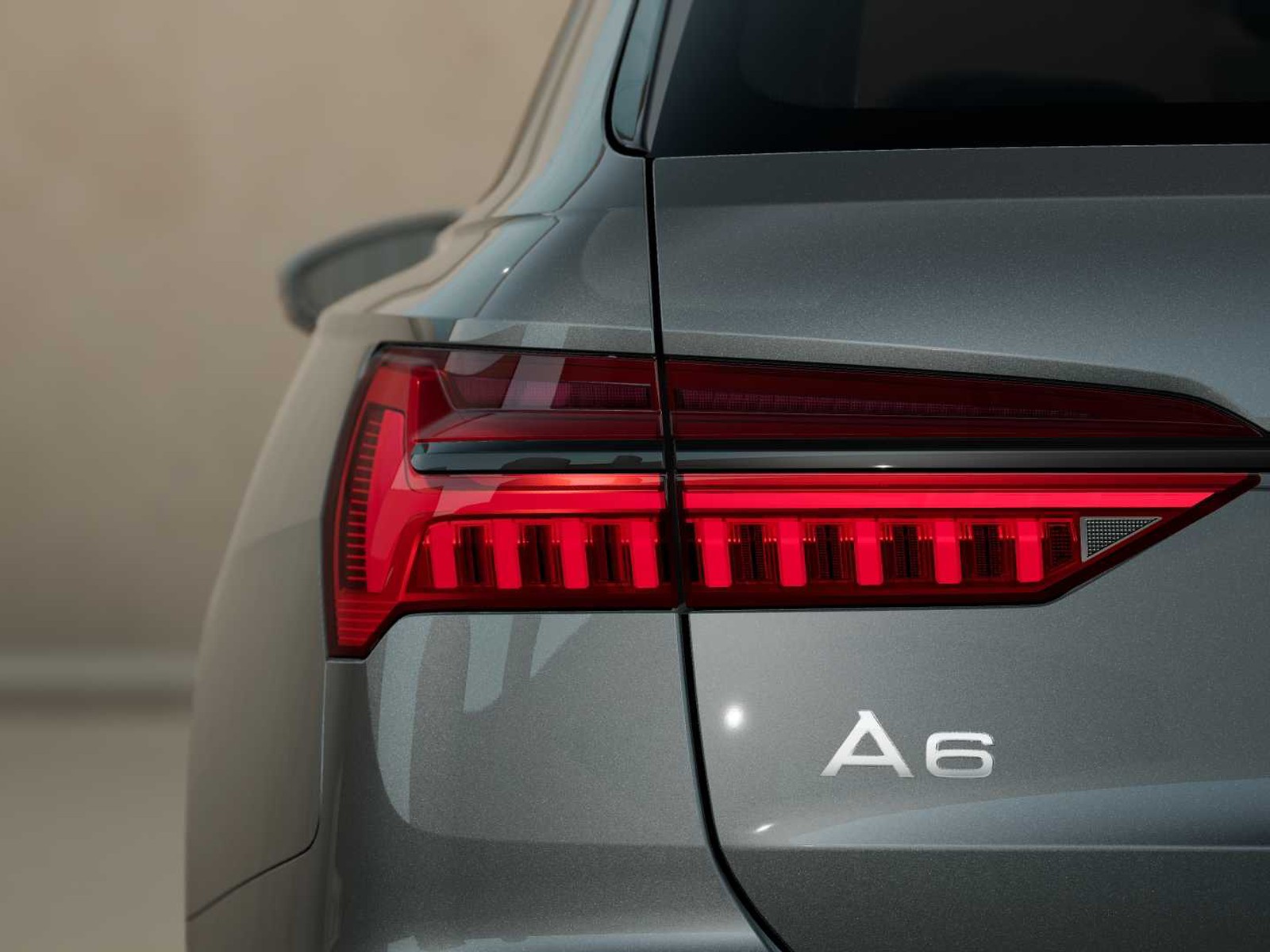 10 - Audi A6 avant 40 2.0 tdi mhev 12v s line edition quattro ultra s tronic