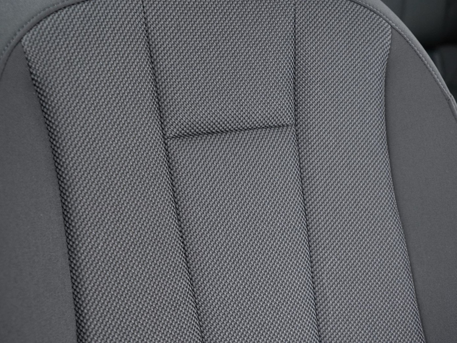 20 - Audi A4 avant 30 2.0 tdi mhev 136cv business s tronic