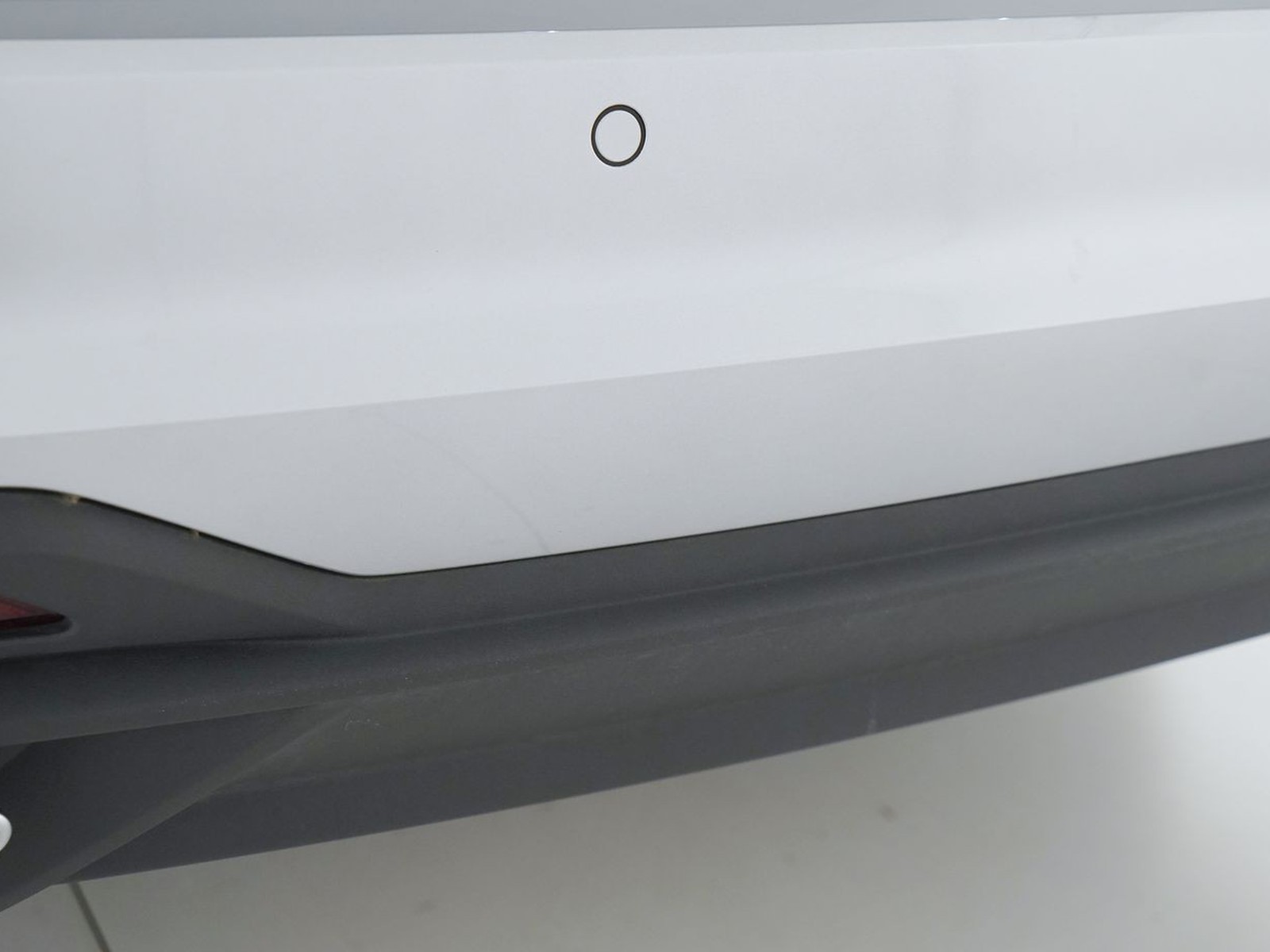 8 - Audi A4 avant 30 2.0 tdi mhev 136cv business s tronic