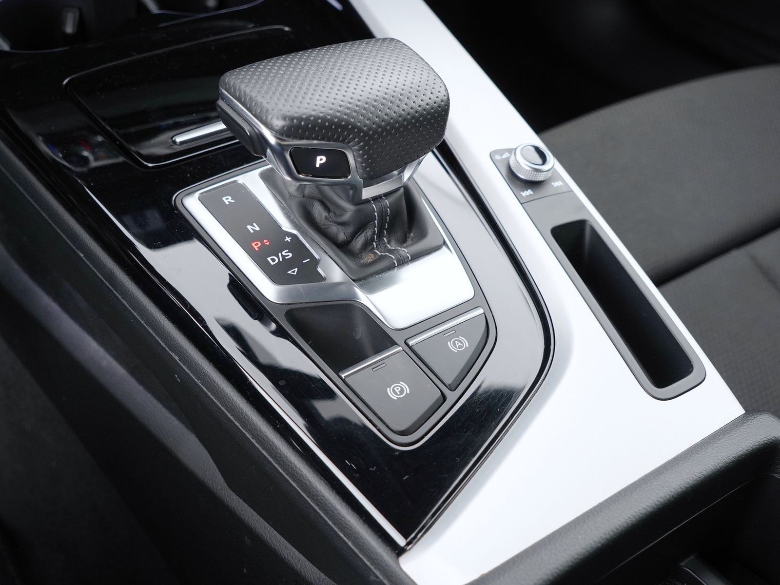 22 - Audi A5 sportback 40 2.0 tdi mhev 204cv s line edition quattro s tronic