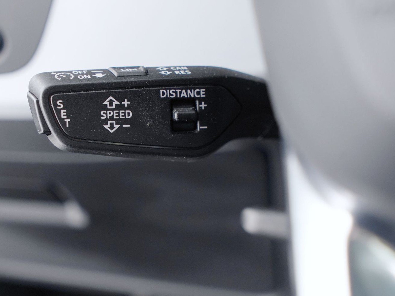 24 - Audi A5 sportback 40 2.0 tdi mhev 204cv s line edition quattro s tronic