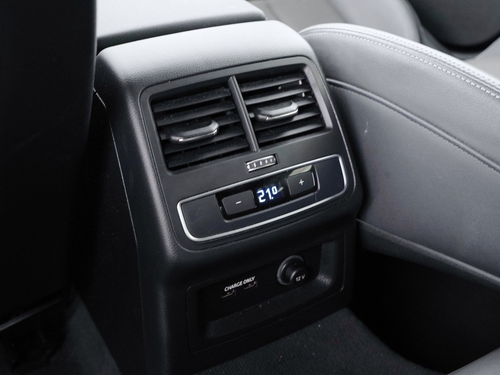 28 - Audi A5 sportback 40 2.0 tdi mhev 204cv s line edition quattro s tronic