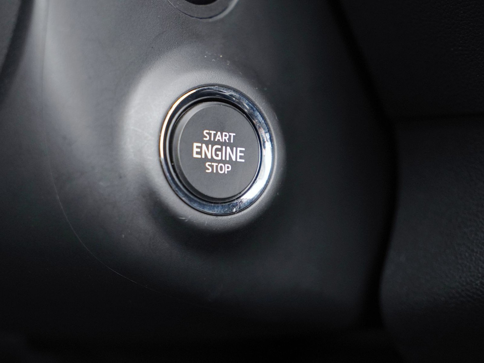 27 - Skoda Karoq 1.0 tsi act 115cv executive