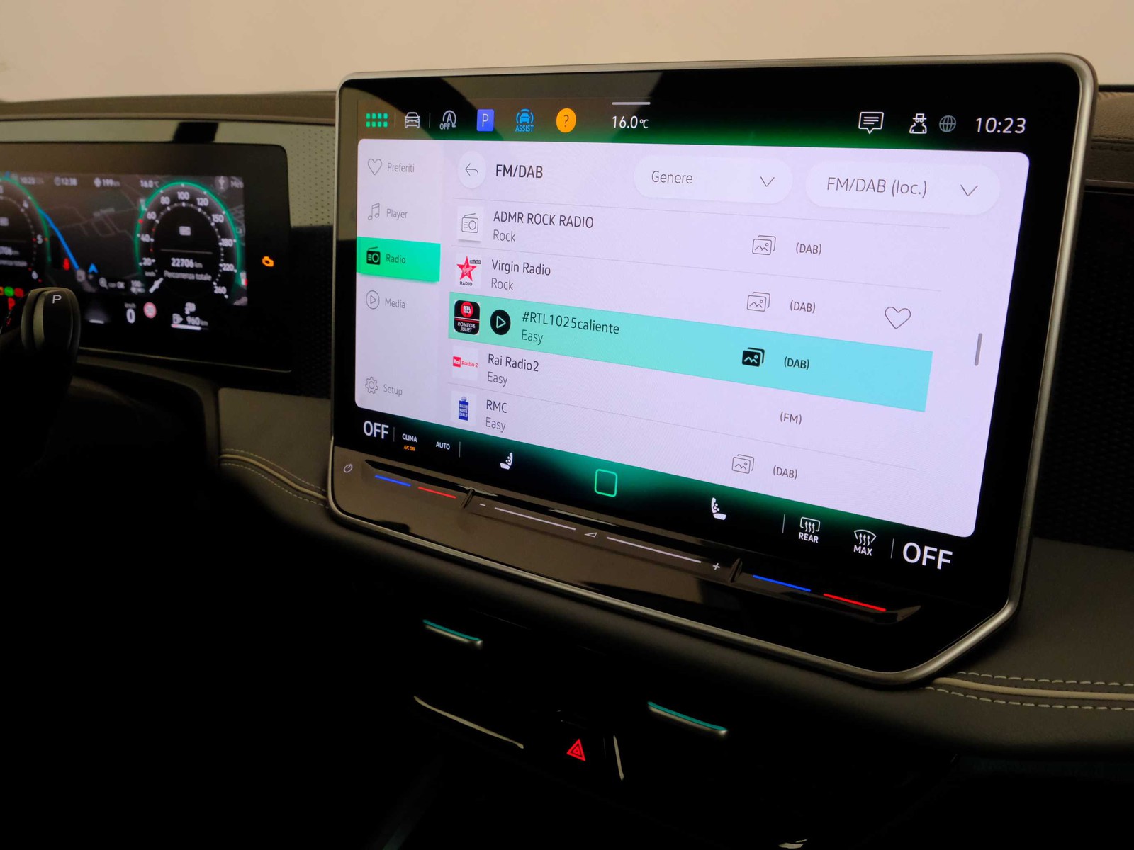 23 - Volkswagen Passat 2.0 tdi scr evo 150cv business dsg