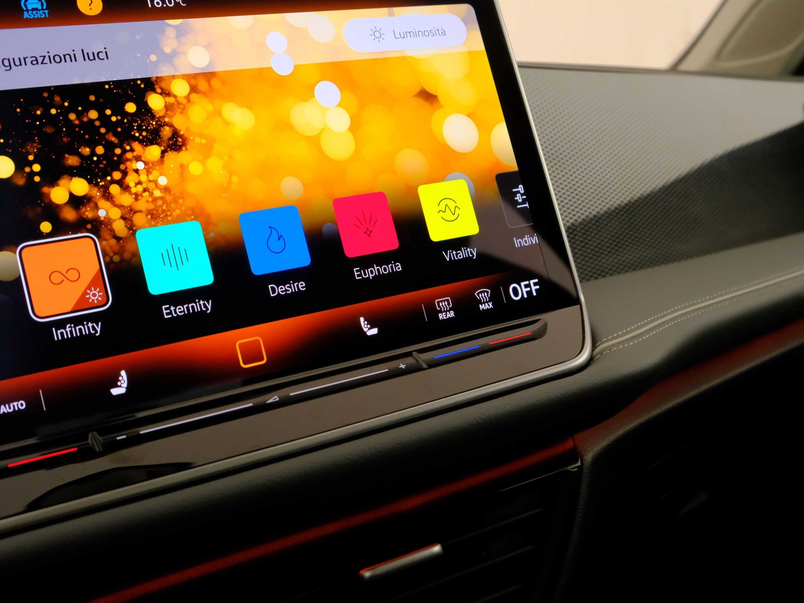 35 - Volkswagen Passat 2.0 tdi scr evo 150cv business dsg