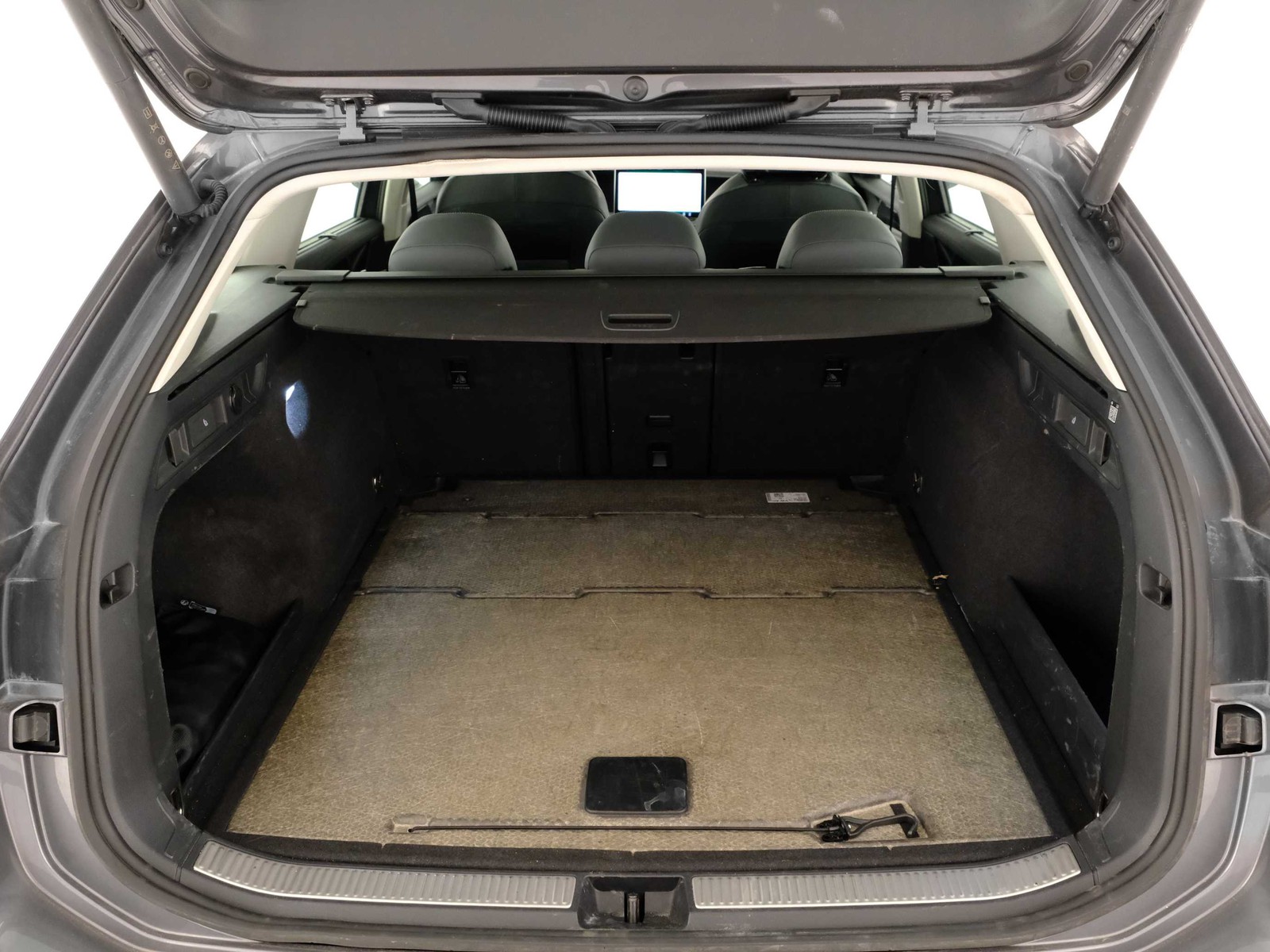 10 - Volkswagen Passat 2.0 tdi scr evo 150cv business dsg