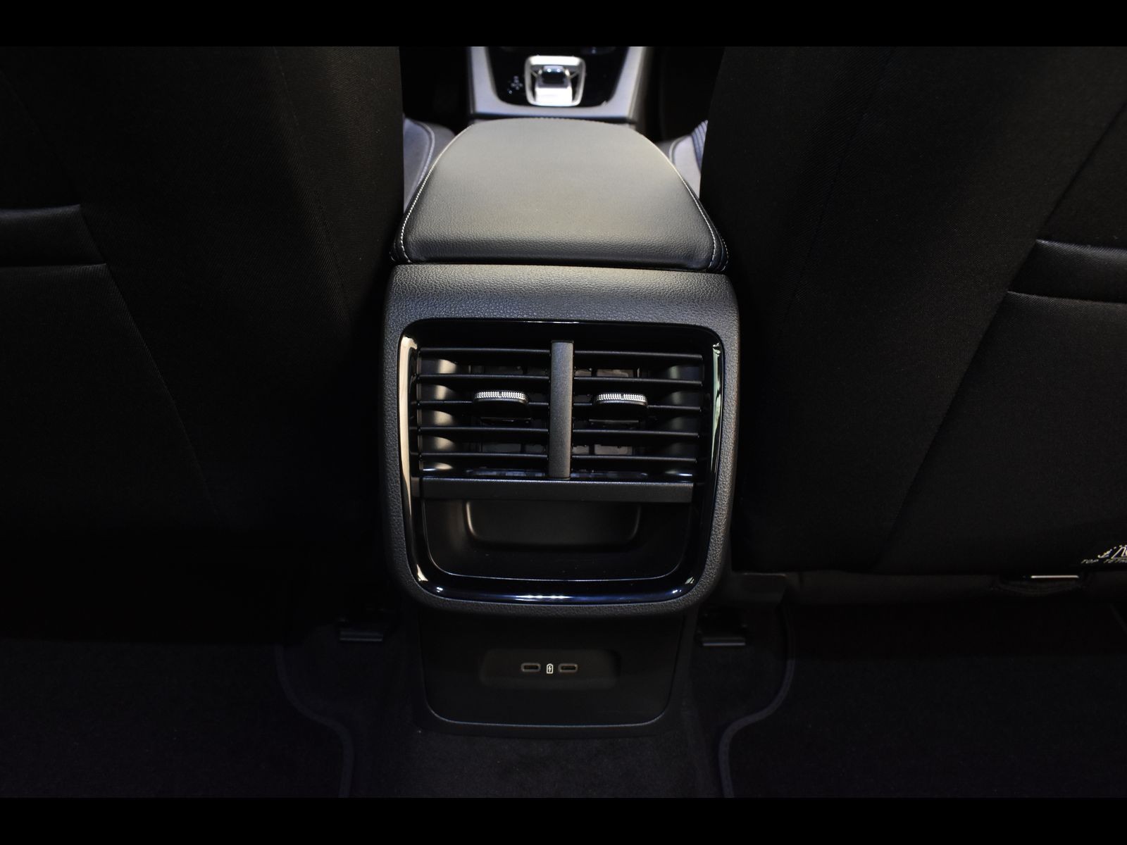 16 - Skoda Octavia wagon 2.0 tdi 150cv executive dsg