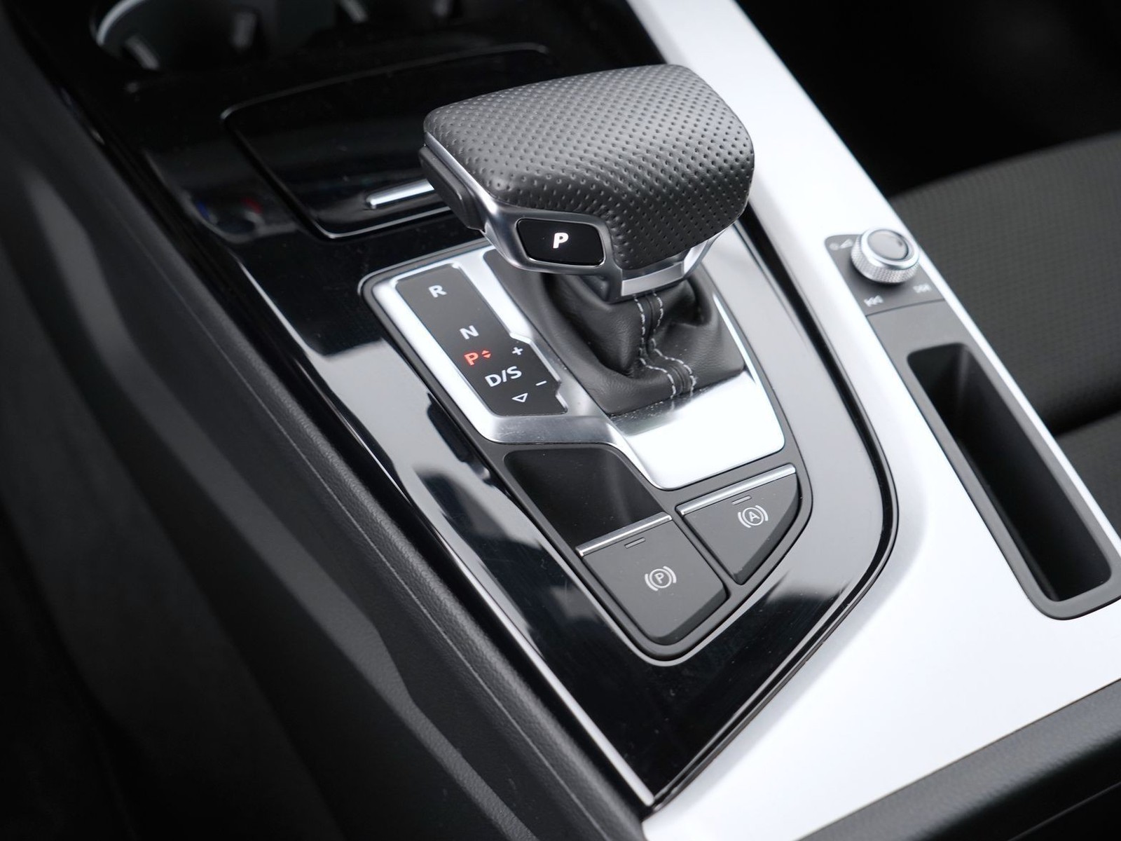 23 - Audi A5 sportback 40 2.0 tdi mhev 204cv s line edition quattro s tronic