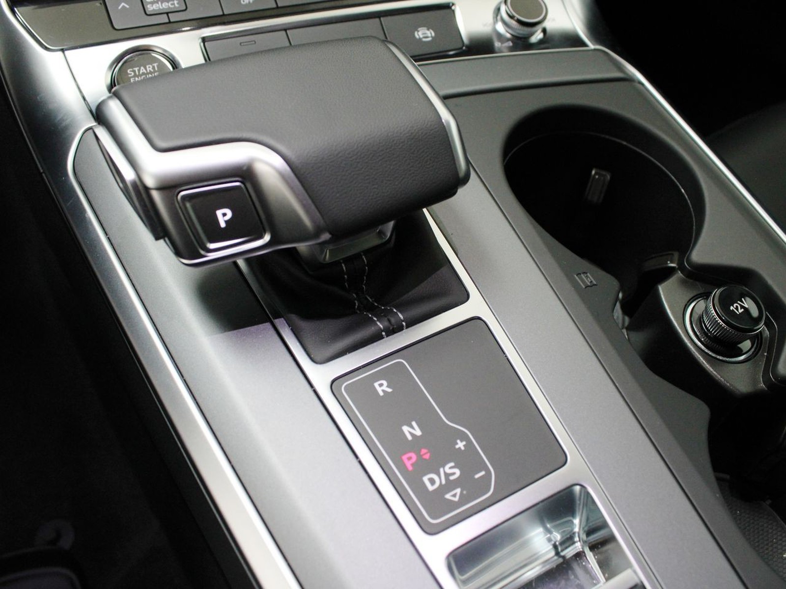 21 - Audi A6 avant 50 2.0 tfsi e business quattro ultra s tronic