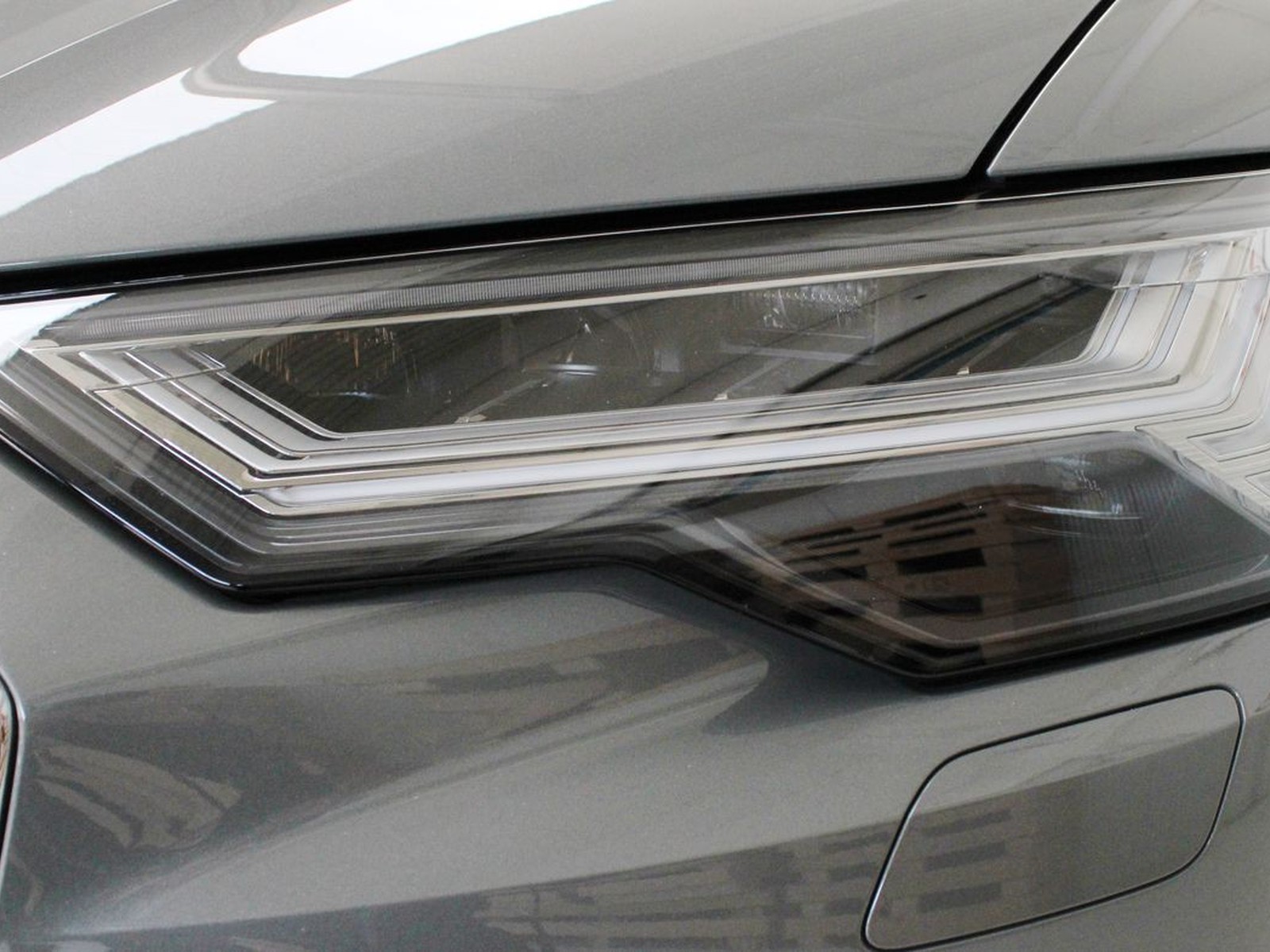 5 - Audi A6 avant 50 2.0 tfsi e business quattro ultra s tronic