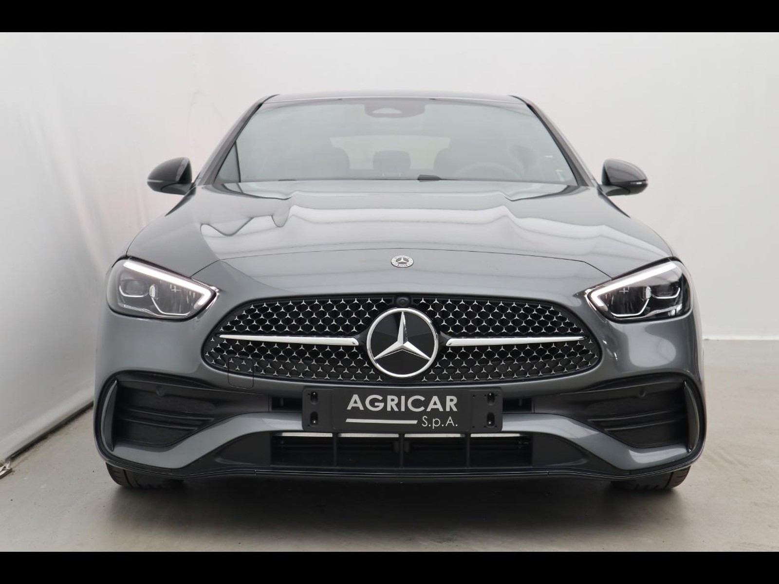 2 - Mercedes Classe C berlina 220 d mild hybrid 200cv amg line advanced 9g-tronic