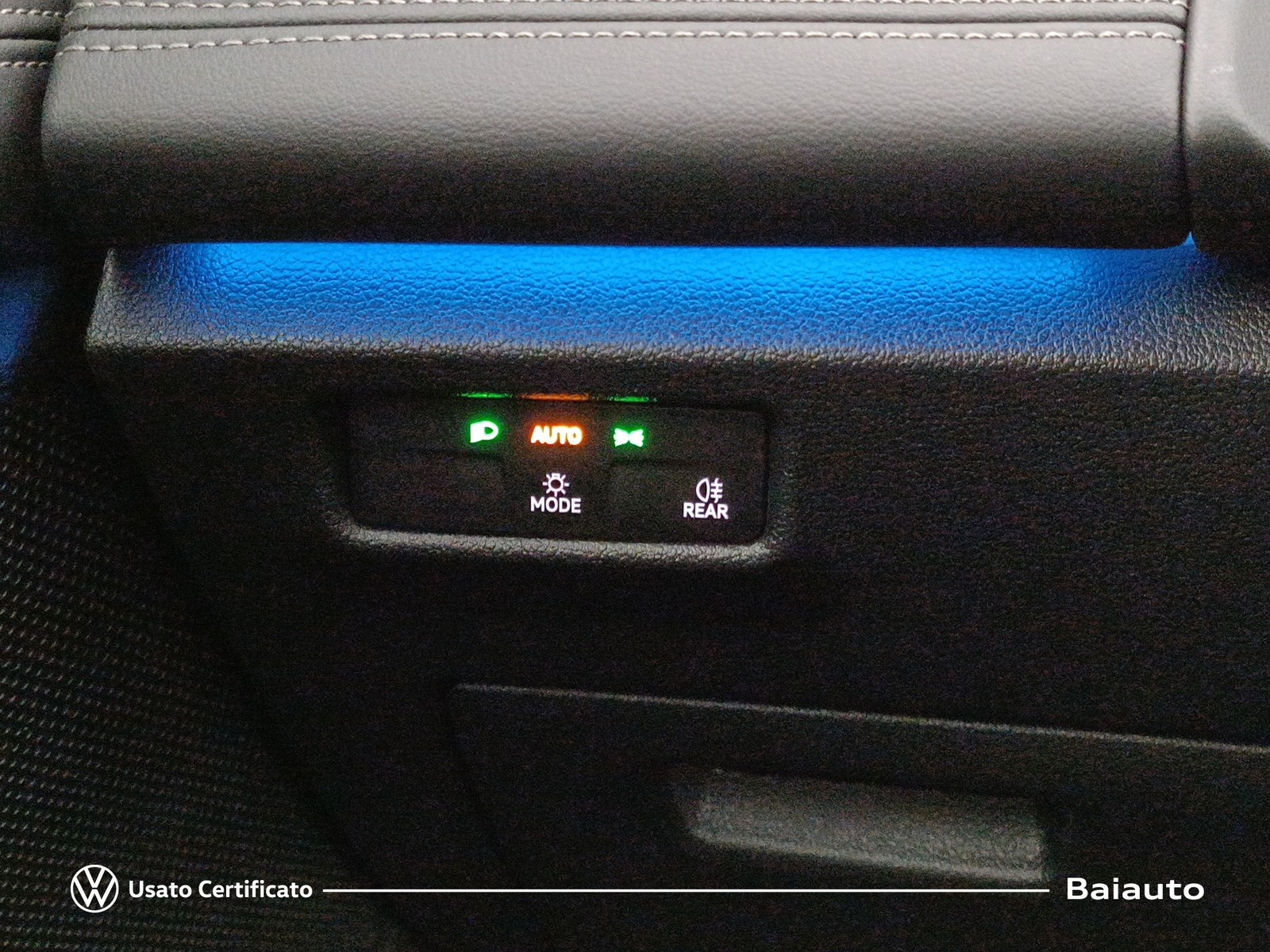 17 - Volkswagen Tiguan 2.0 tdi scr 150cv life dsg