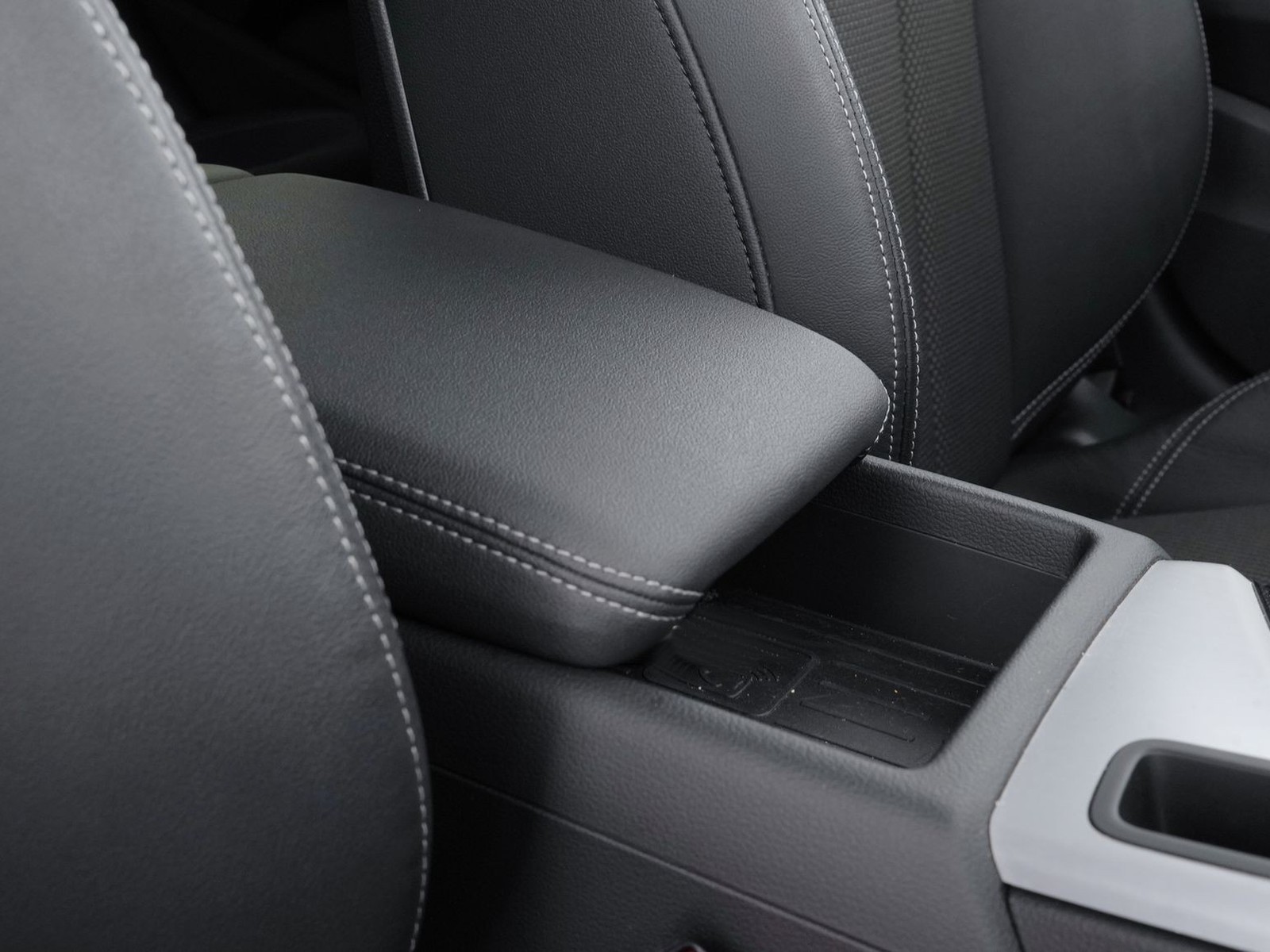 17 - Audi A5 sportback 40 2.0 tdi mhev 204cv s line edition quattro s tronic