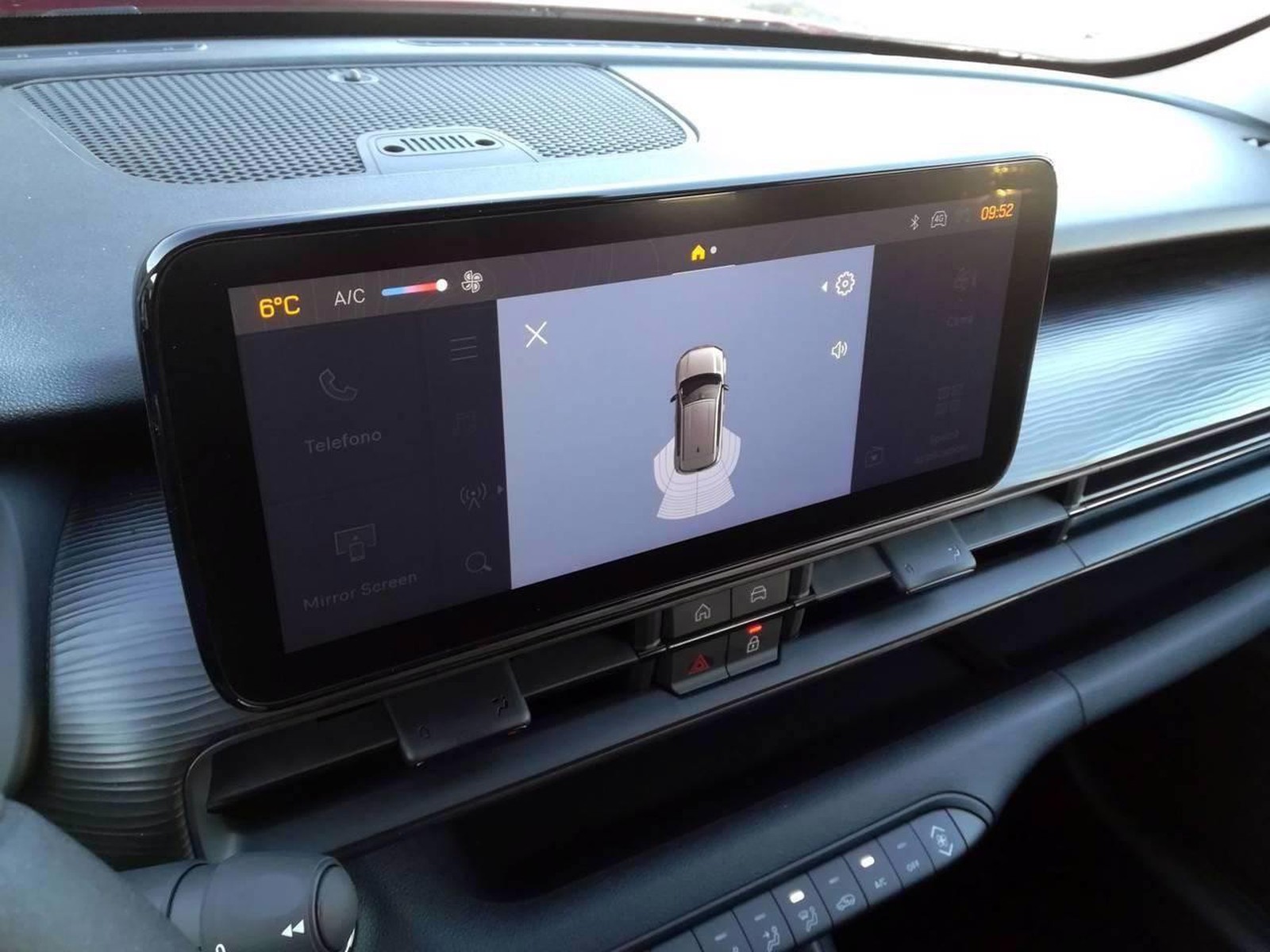 12 - Jeep Avenger 1.2 turbo 100cv longitude fwd