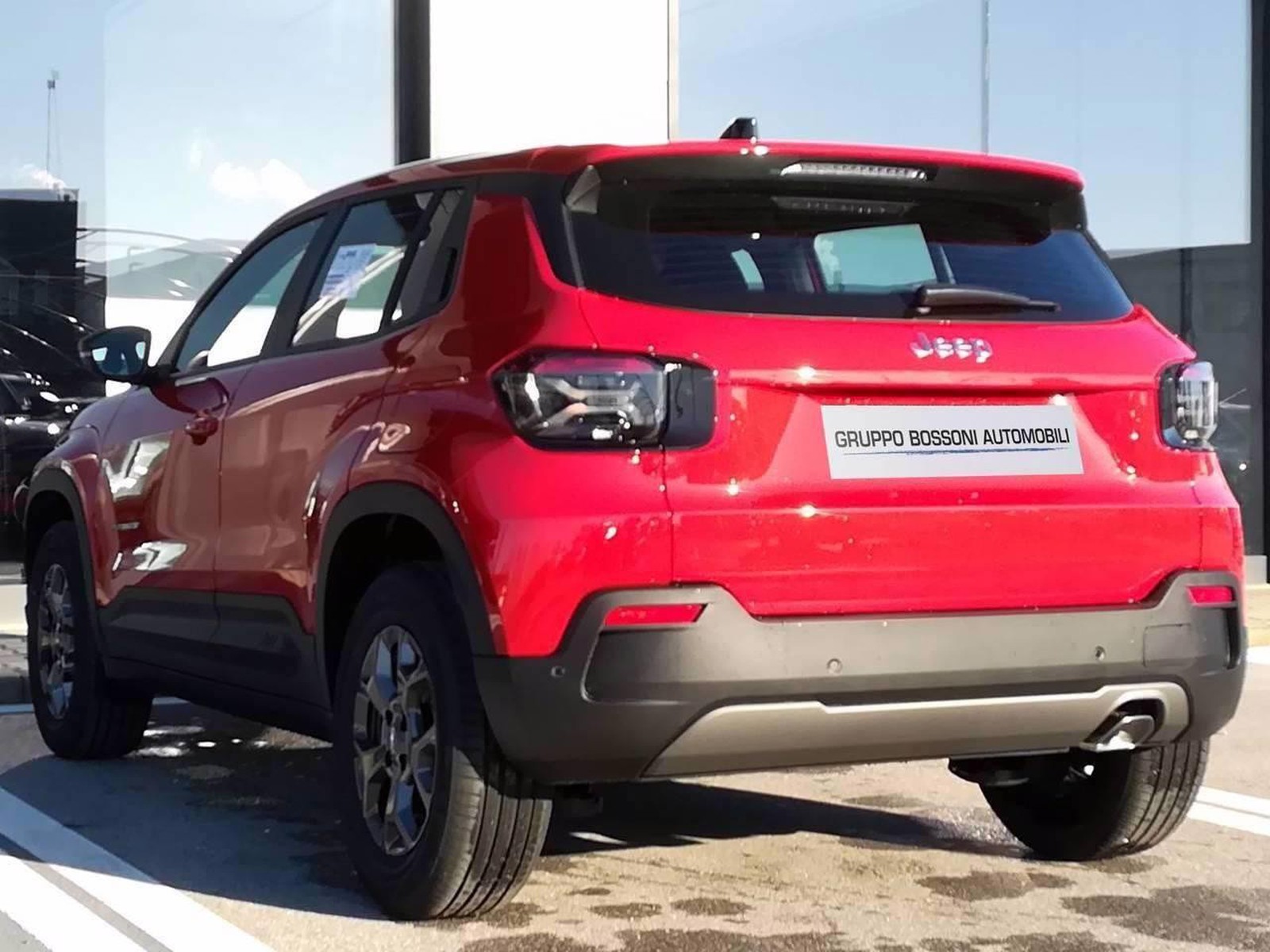 5 - Jeep Avenger 1.2 turbo 100cv longitude fwd