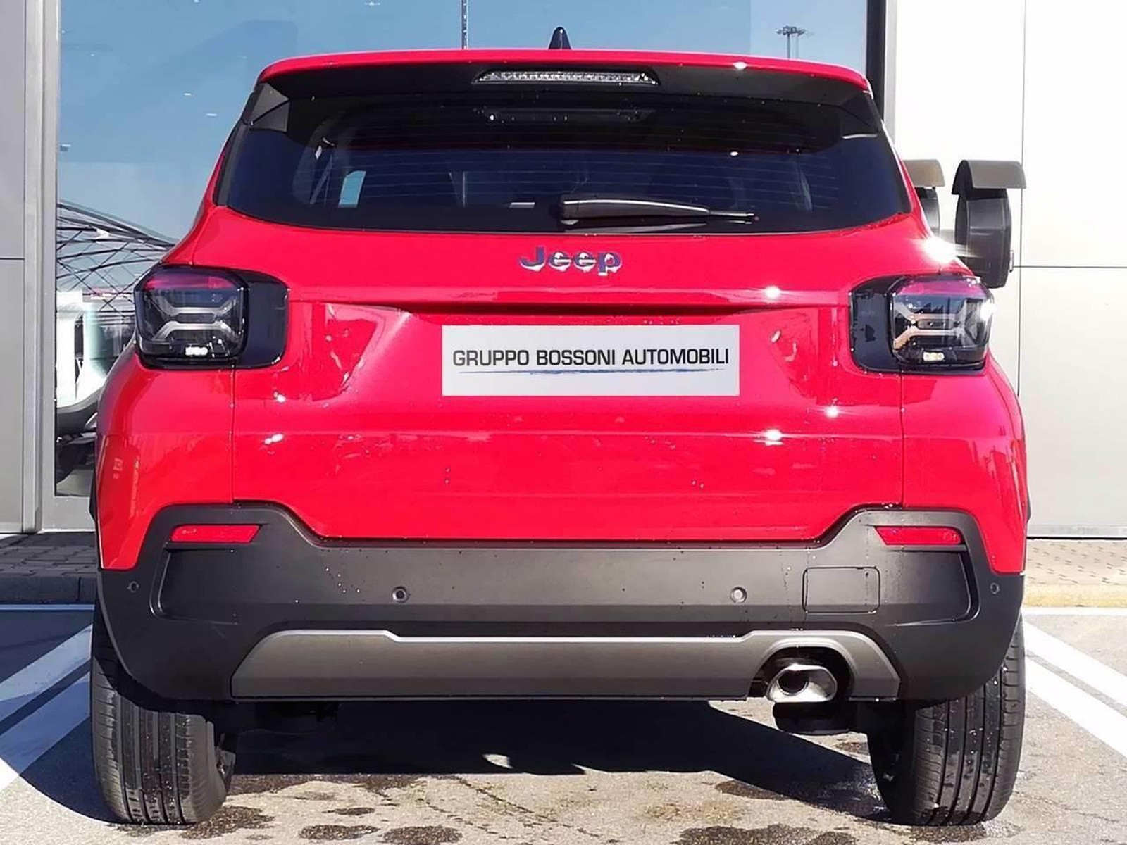 6 - Jeep Avenger 1.2 turbo 100cv longitude fwd