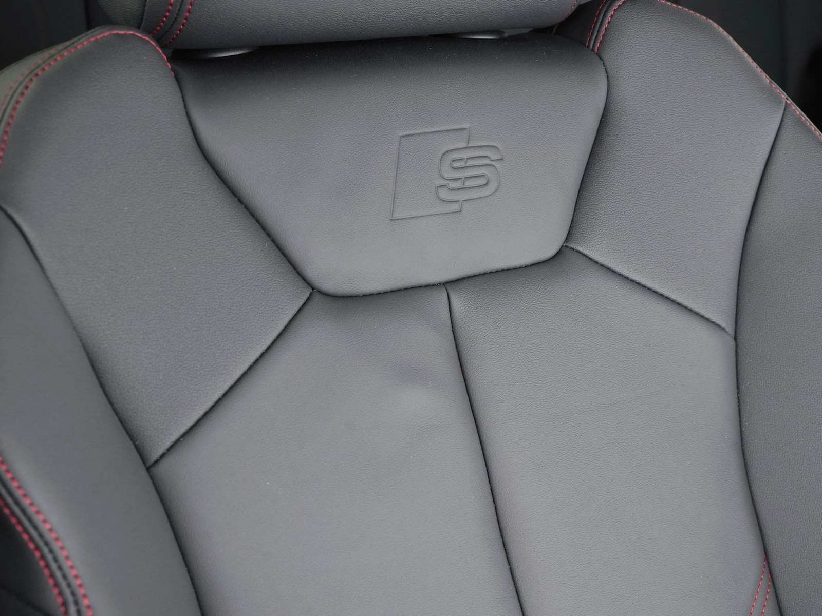 23 - Audi Q3 sportback 40 2.0 tdi 193cv s line edition quattro s tronic