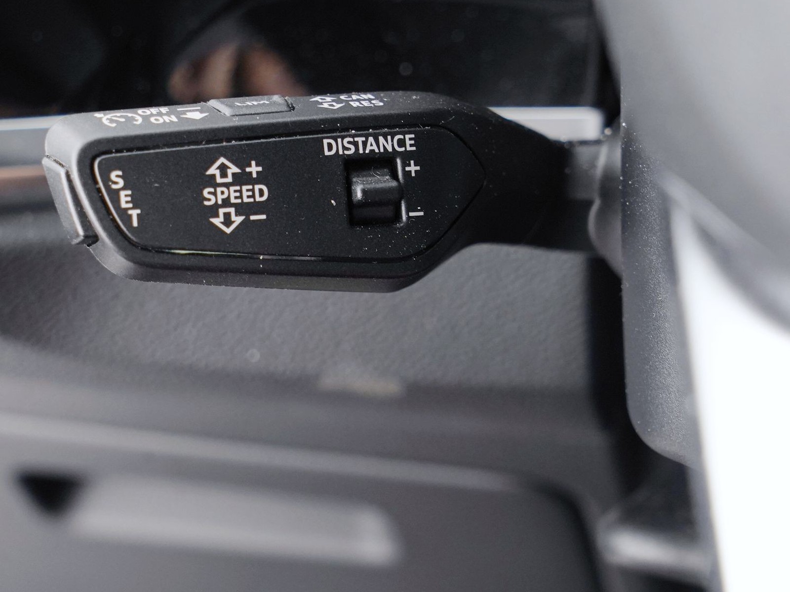 27 - Audi Q3 sportback 40 2.0 tdi 193cv s line edition quattro s tronic