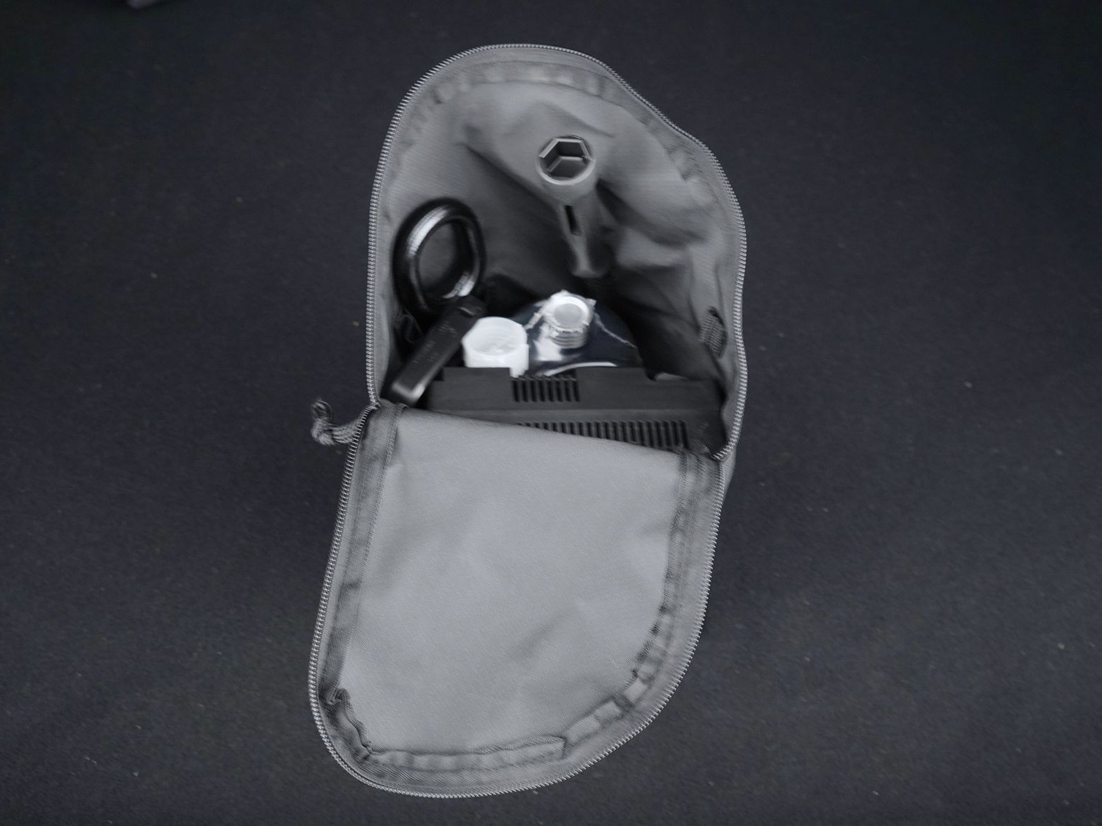 38 - Audi Q3 sportback 40 2.0 tdi 193cv s line edition quattro s tronic