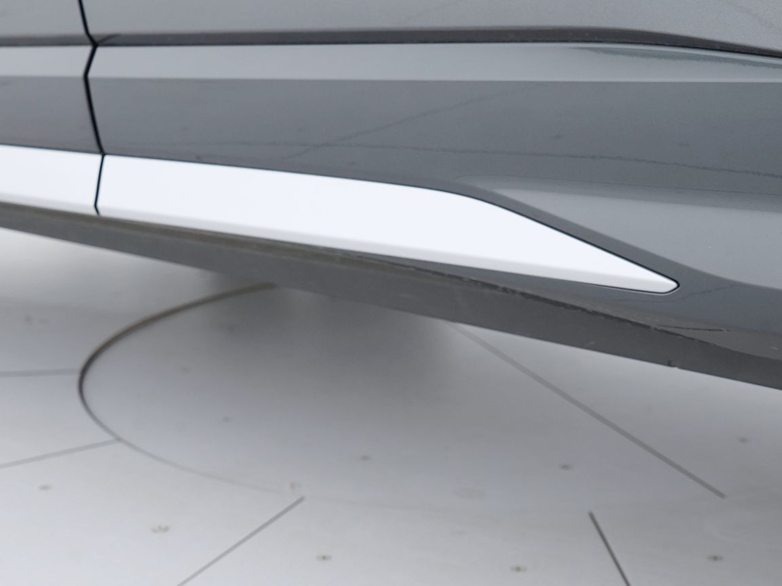 42 - Audi Q3 sportback 40 2.0 tdi 193cv s line edition quattro s tronic