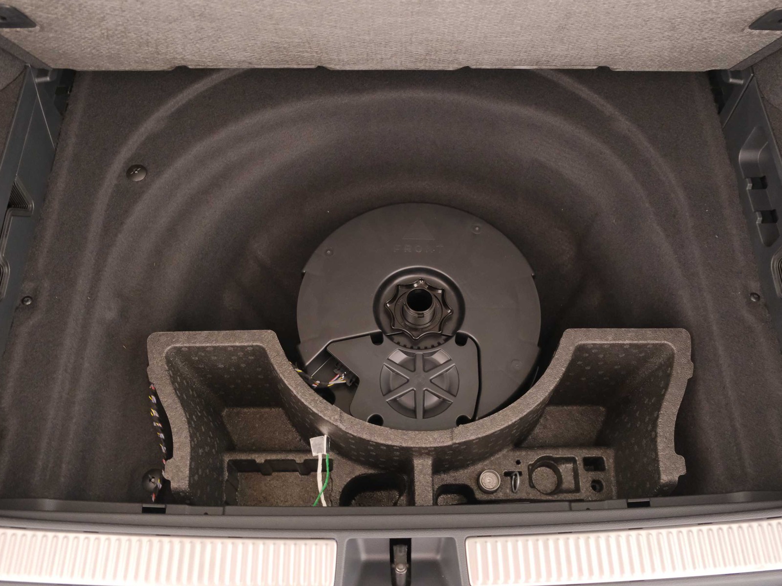 39 - Volkswagen Passat 1.5 etsi act 150cv r-line dsg