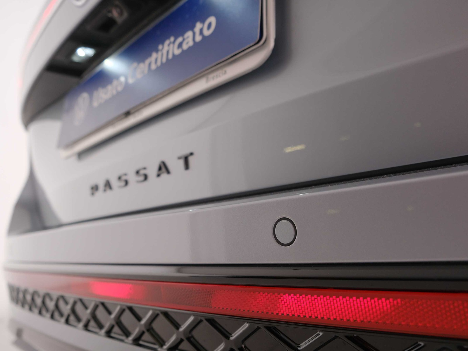 42 - Volkswagen Passat 1.5 etsi act 150cv r-line dsg