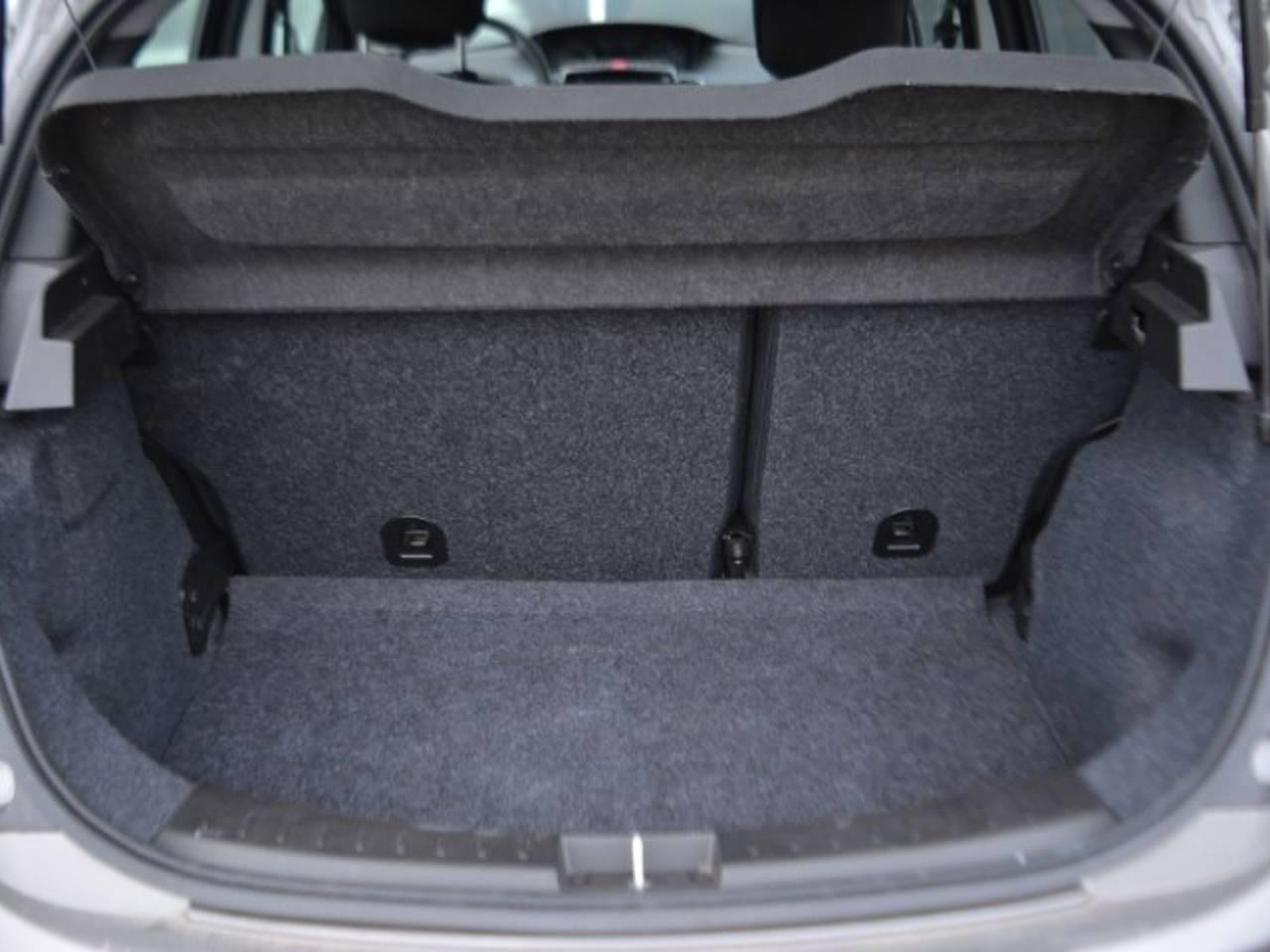 14 - Lancia Ypsilon 1.0 firefly hybrid 70cv platino s&s