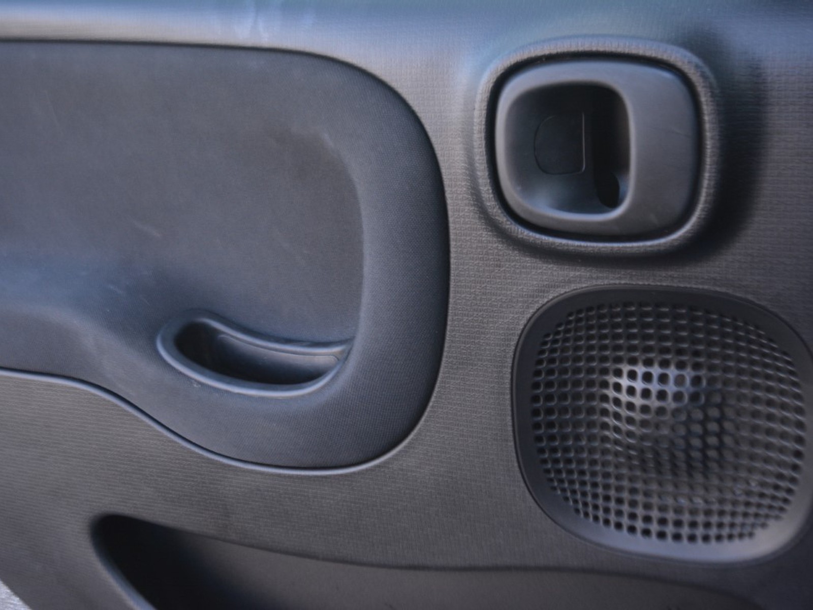 16 - Fiat Panda cross 1.0 firefly hybrid 70cv s&s 5p.ti