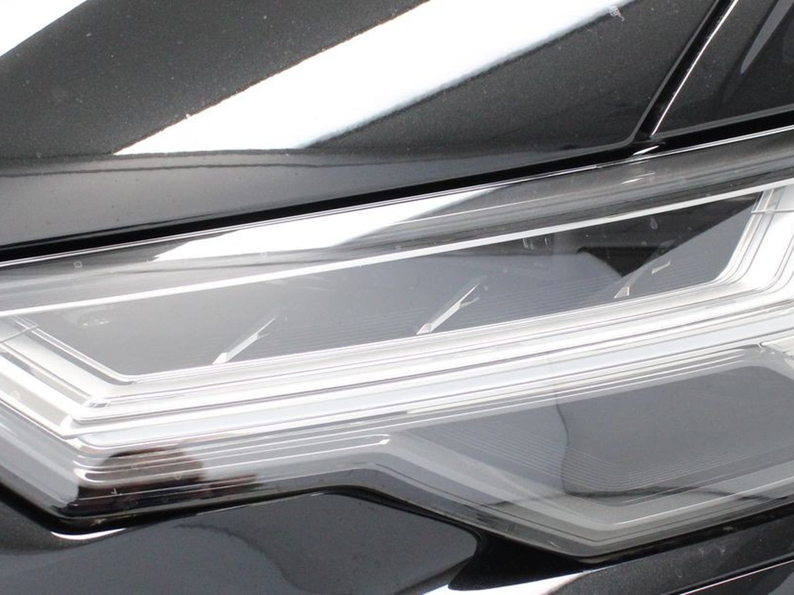 6 - Audi A6 avant 40 2.0 tdi mhev 12v business advanced quattro ultra s tronic