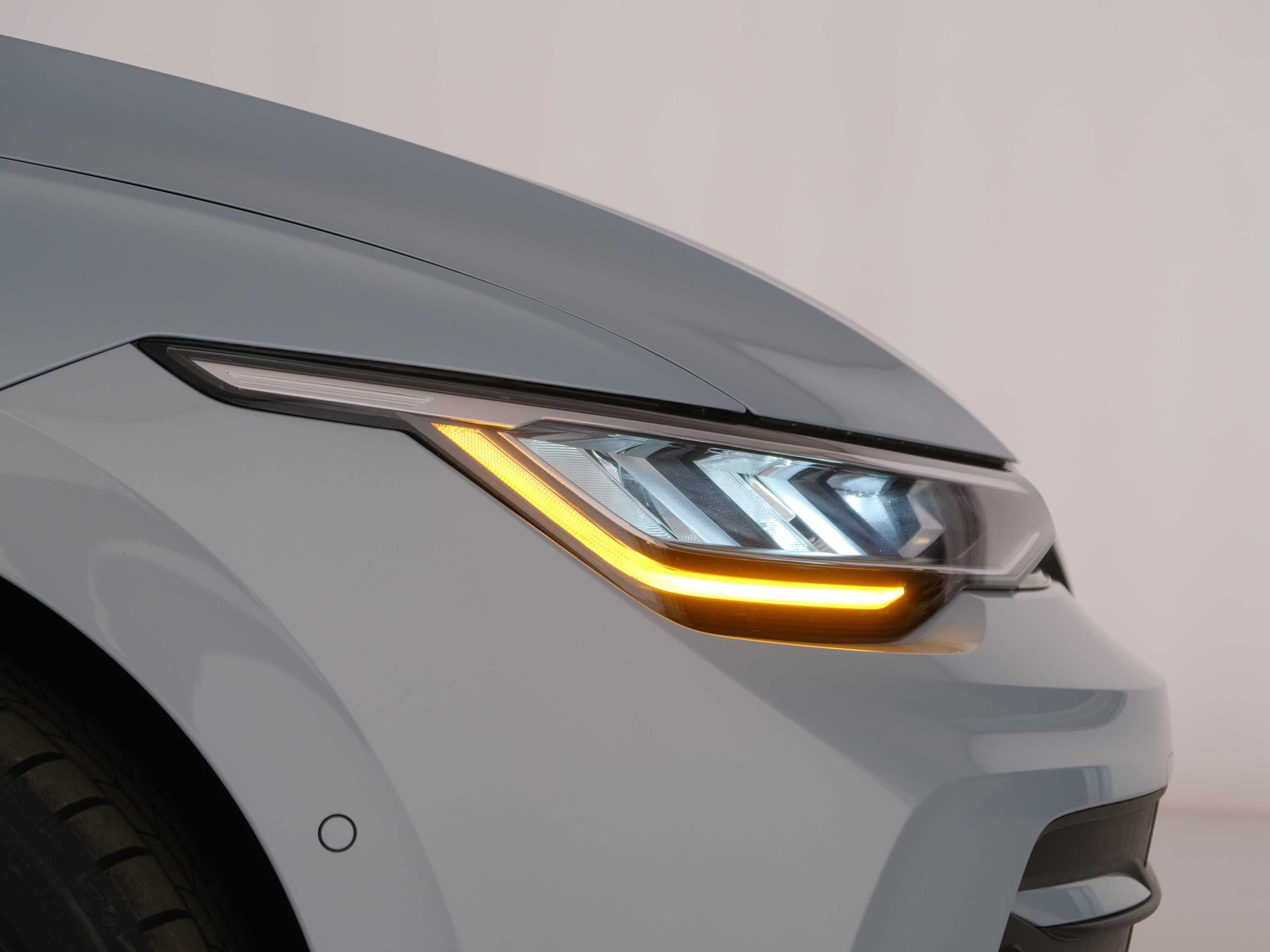 40 - Volkswagen Golf 1.5 tsi ehybrid 204cv edition plus dsg