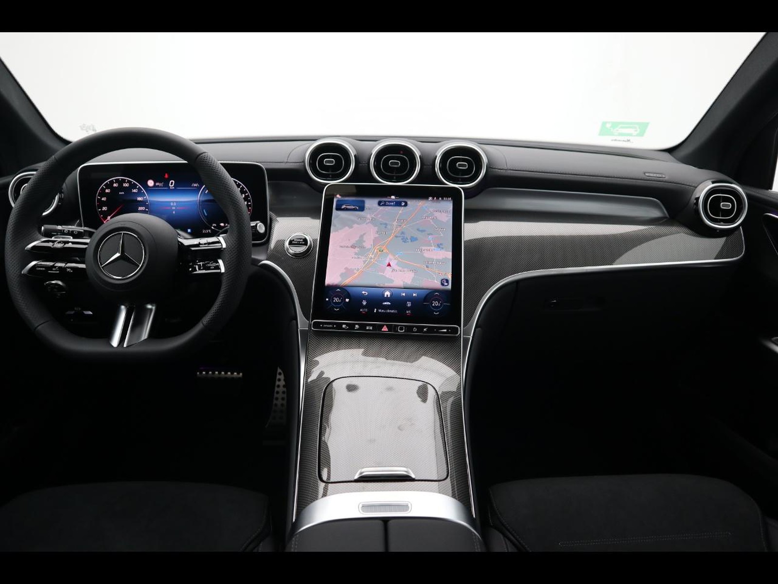 14 - Mercedes GLC suv 300 de plug in hybrid amg line advanced tech 4matic 9g-tronic
